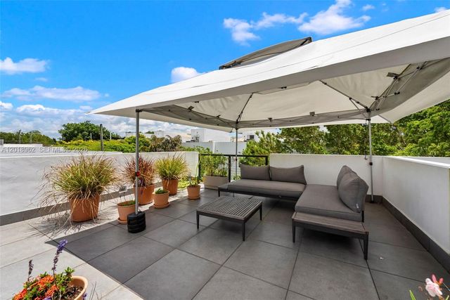 3376 Perry Frow Dr A, Miami, FL 33133