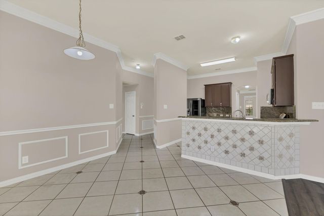 700 Dover Park Trail, Mansfield, TX 76063