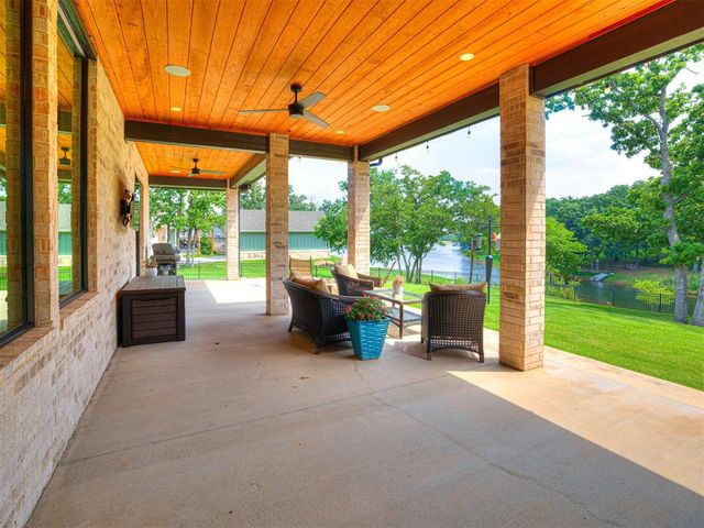 1824 Brook Bank Drive, Jones, OK 73049