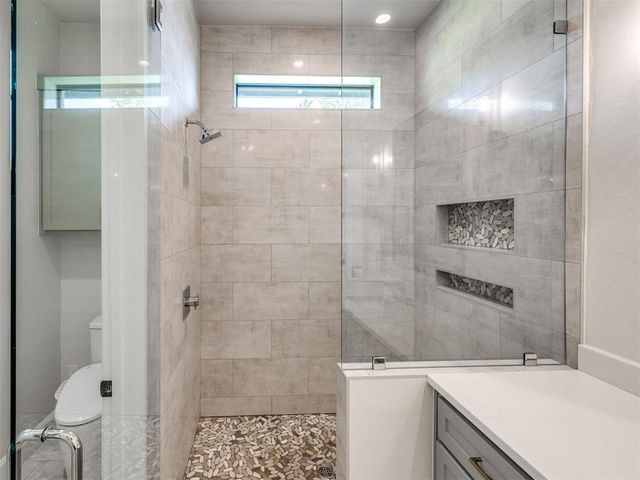 1824 Brook Bank Drive, Jones, OK 73049