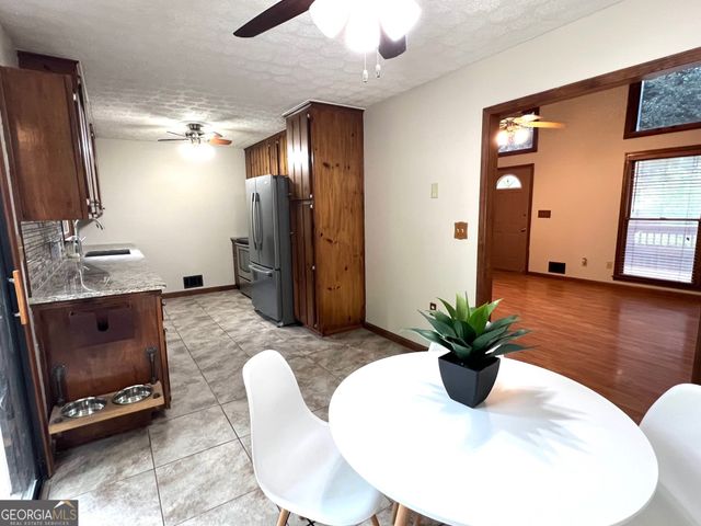 225 Pine Trail, Canton, GA 30115