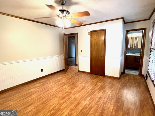 225 Pine Trail, Canton, GA 30115