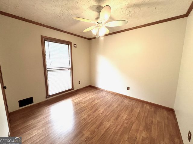 225 Pine Trail, Canton, GA 30115