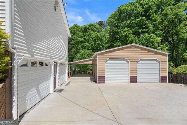 225 Pine Trail, Canton, GA 30115