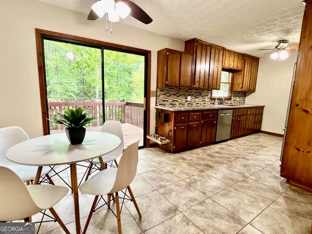 225 Pine Trail, Canton, GA 30115