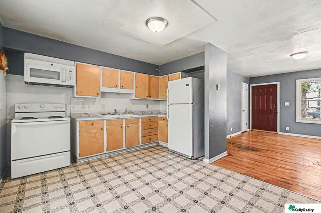 6518 N 46 Avenue, Omaha, NE 68152
