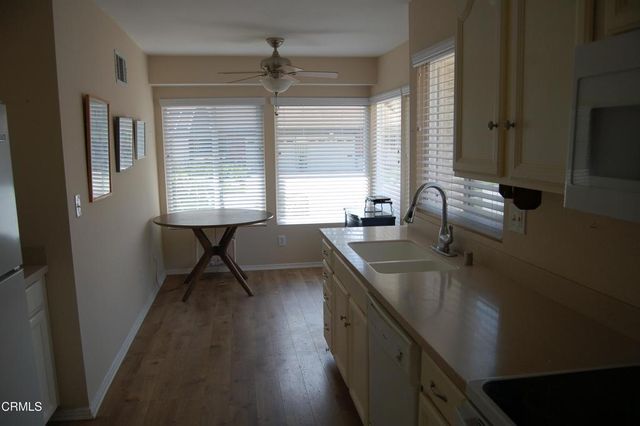 7132 Village 7, Camarillo, CA 93012