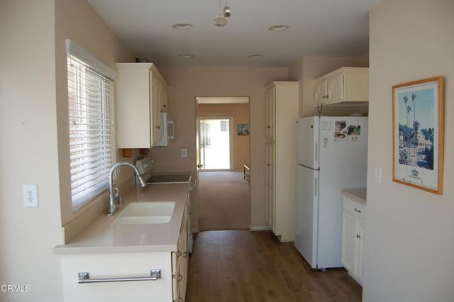 7132 Village 7, Camarillo, CA 93012
