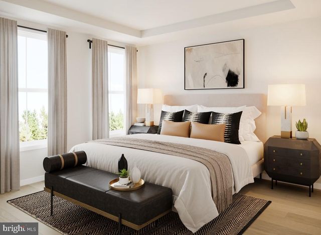 25031 PESELBY SQ, Chantilly, VA 20152