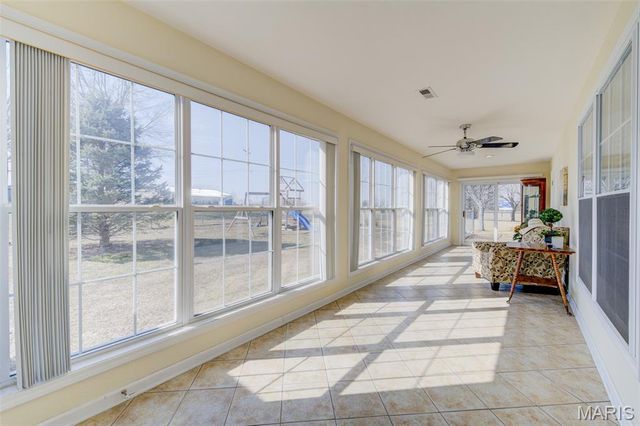 327 Quail Ridge Court, Bourbon, MO 65441