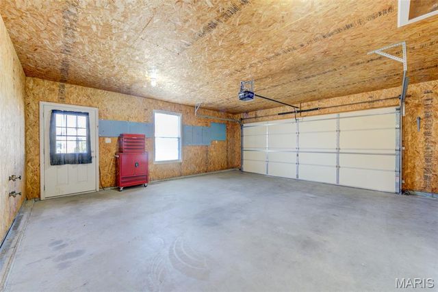 327 Quail Ridge Court, Bourbon, MO 65441