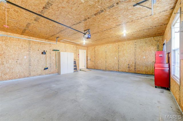 327 Quail Ridge Court, Bourbon, MO 65441