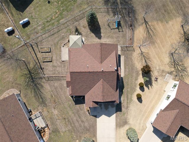 327 Quail Ridge Court, Bourbon, MO 65441