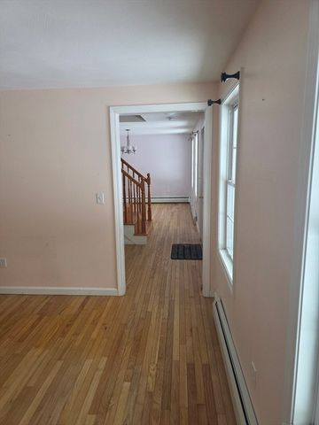 26 Wellington Rd, Ashby, MA 01431