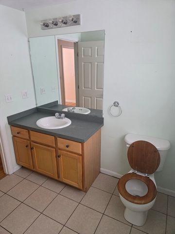 26 Wellington Rd, Ashby, MA 01431