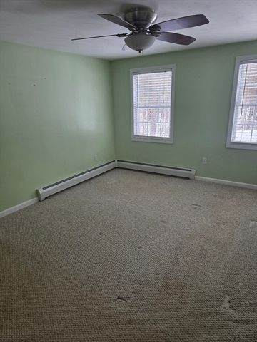 26 Wellington Rd, Ashby, MA 01431