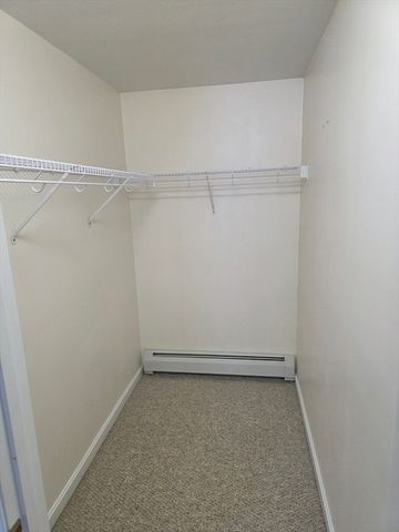 26 Wellington Rd, Ashby, MA 01431