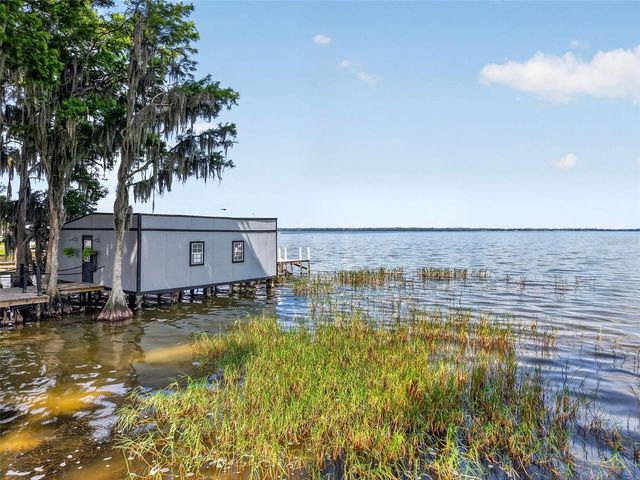 32739 LAKE EUSTIS DRIVE, Tavares, FL 32778