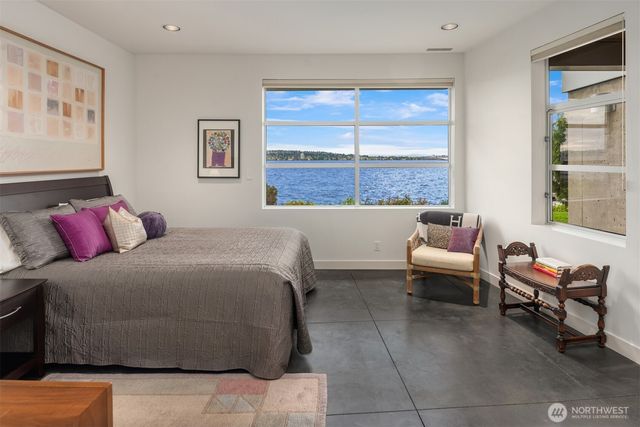 7525 NE 28th Place, Medina, WA 98039