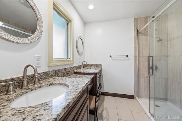 524 Waubonsee Trail, Batavia, IL 60510