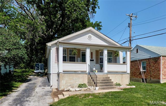 8615 Mackenzie Road, St Louis, MO 63123