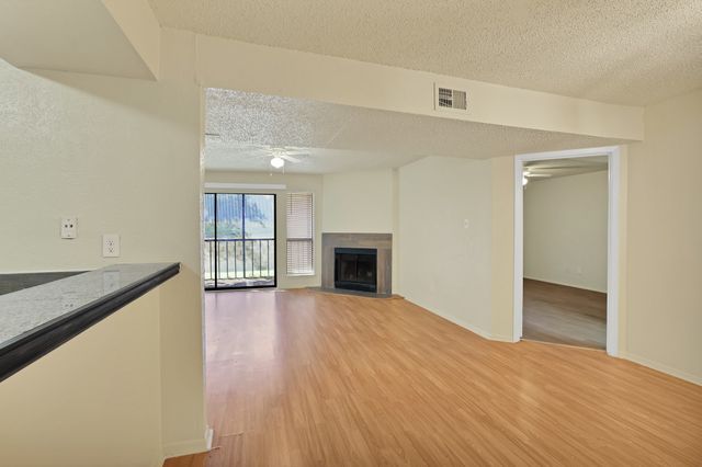 11460 AUDELIA Road, Dallas, TX 75243