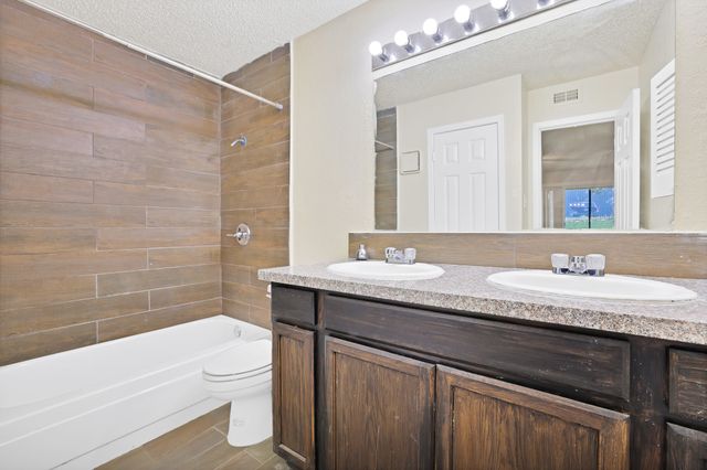 11460 AUDELIA Road, Dallas, TX 75243