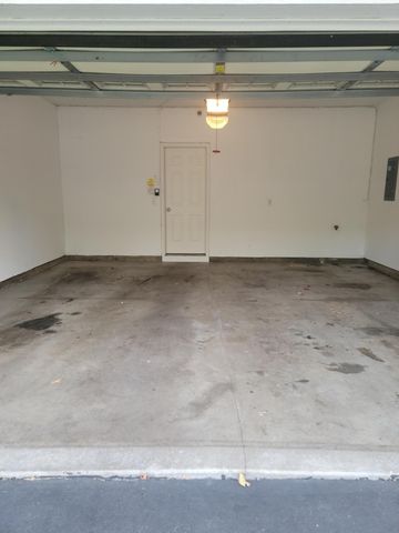 3049 Chamberlain Street N 4, Maplewood, MN 55109