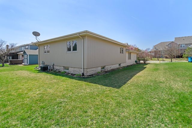 16527 Orange Avenue, Orland Park, IL 60467