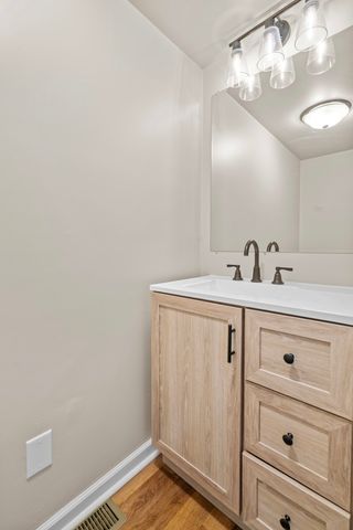 16527 Orange Avenue, Orland Park, IL 60467