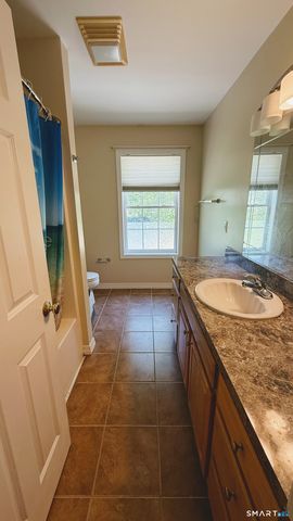 1130 Hanover Avenue, Meriden, CT 06451