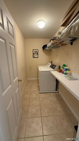 1130 Hanover Avenue, Meriden, CT 06451