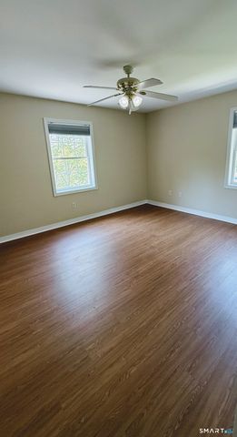 1130 Hanover Avenue, Meriden, CT 06451