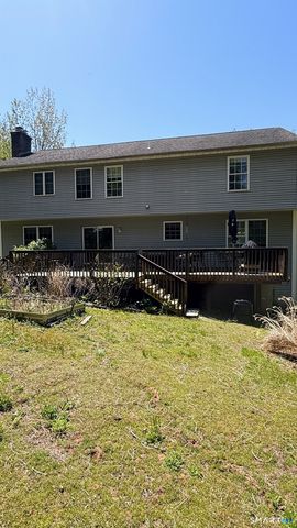 1130 Hanover Avenue, Meriden, CT 06451