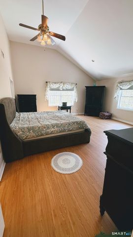 1130 Hanover Avenue, Meriden, CT 06451