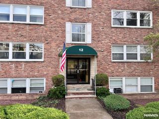 6-12 Hillside, Nutley, NJ 07110