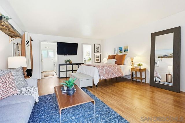 4477 Mentone Street Unit 105, San Diego, CA 92107