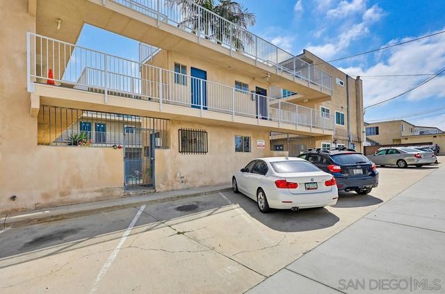 4477 Mentone Street Unit 105, San Diego, CA 92107