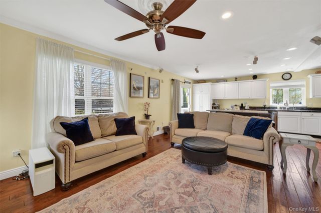 9 Pine Court, Montgomery, NY 12549