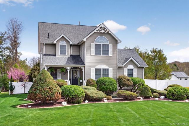9 Pine Court, Montgomery, NY 12549