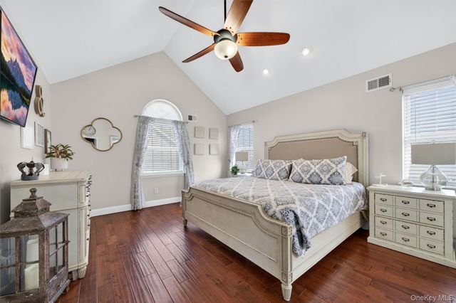 9 Pine Court, Montgomery, NY 12549