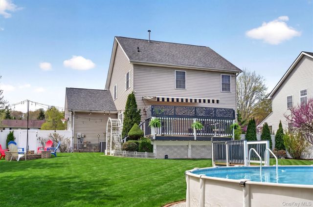 9 Pine Court, Montgomery, NY 12549