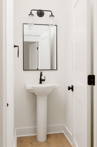 504 Edwin St, Nashville, TN 37207