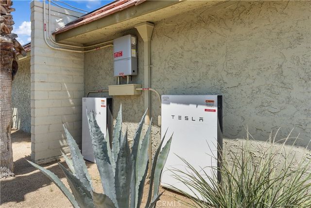 35371 Calle Solana, Cathedral City, CA 92234