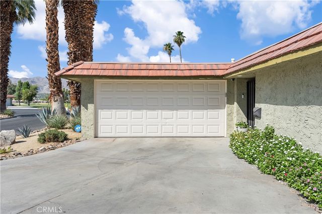 35371 Calle Solana, Cathedral City, CA 92234