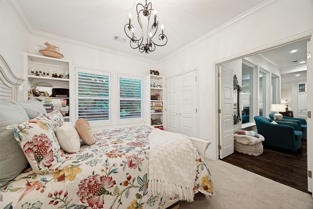 915 Waterloo Lake Drive, Denison, TX 75020