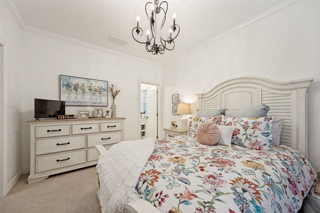 915 Waterloo Lake Drive, Denison, TX 75020