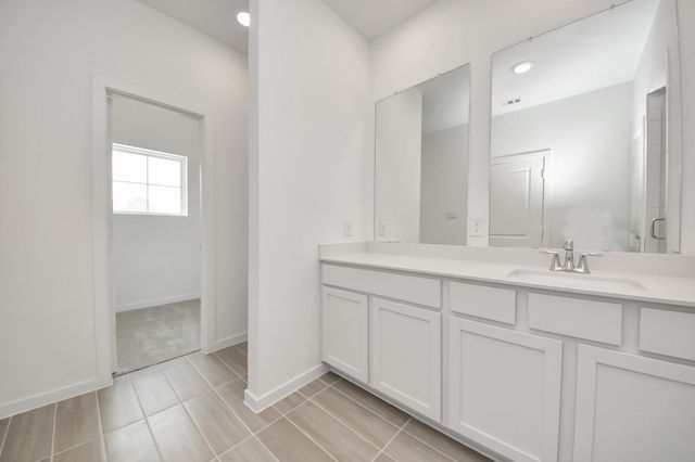 2205 Via Cami Lane, Houston, TX 77051