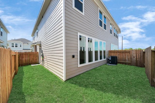 2205 Via Cami Lane, Houston, TX 77051