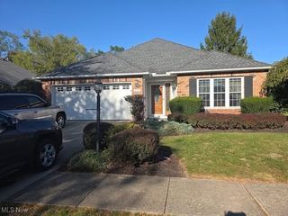 10369 Council Bluff, Strongsville, OH 44136